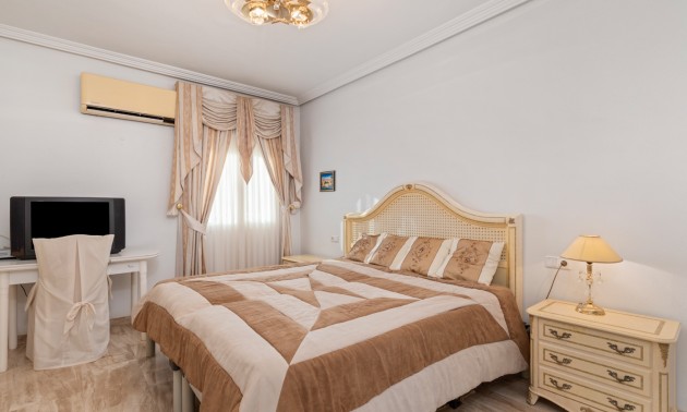 Herverkoop - Villa - Ciudad Quesada - Doña Pepa