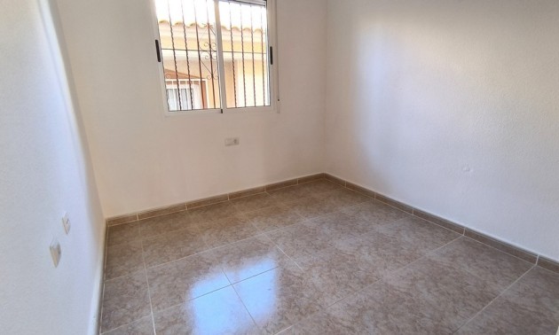 Resale - Villa - Algorfa - Montemar