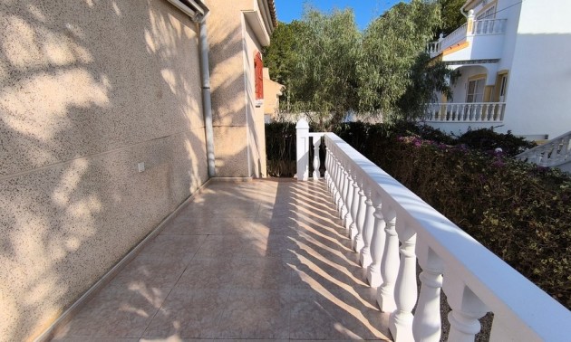 Resale - Villa - Algorfa - Montemar