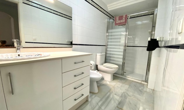 Herverkoop - Apartment - Torrevieja - Playa Los Locos