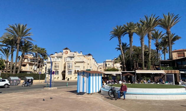 Herverkoop - Apartment - Torrevieja - Playa Los Locos