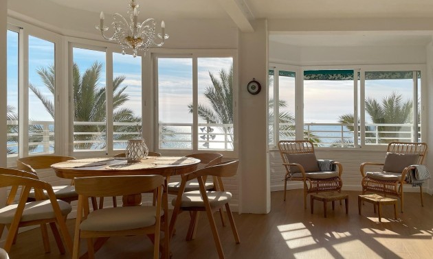 Herverkoop - Apartment - Torrevieja - Playa del Cura