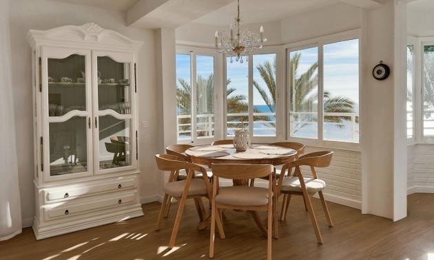 Herverkoop - Apartment - Torrevieja - Playa del Cura