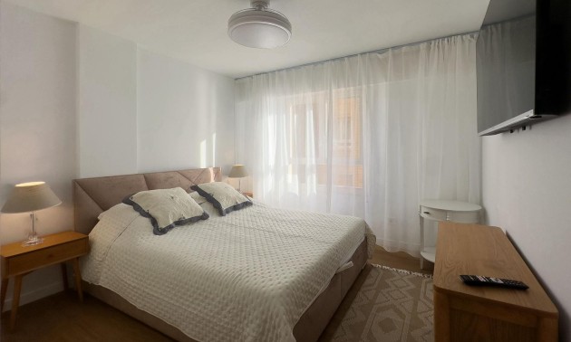 Herverkoop - Apartment - Torrevieja - Playa del Cura