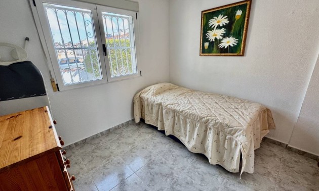 Resale - Villa - Benijofar