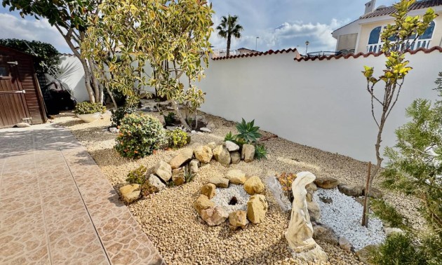 Resale - Villa - Benijofar