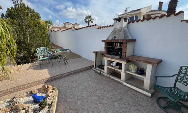 Resale - Villa - Benijofar