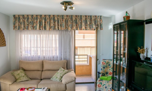 Herverkoop - Apartment - Guardamar del Segura - Urbanizaciones