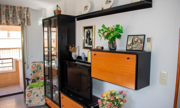 Herverkoop - Apartment - Guardamar del Segura - Urbanizaciones