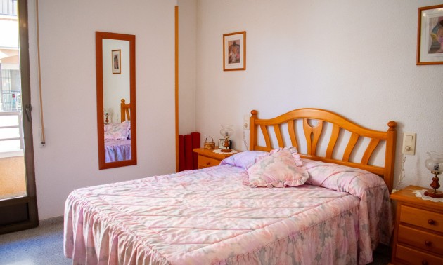 Herverkoop - Apartment - Guardamar del Segura - Urbanizaciones