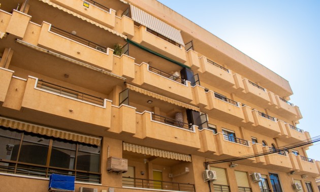 Herverkoop - Apartment - Guardamar del Segura - Urbanizaciones