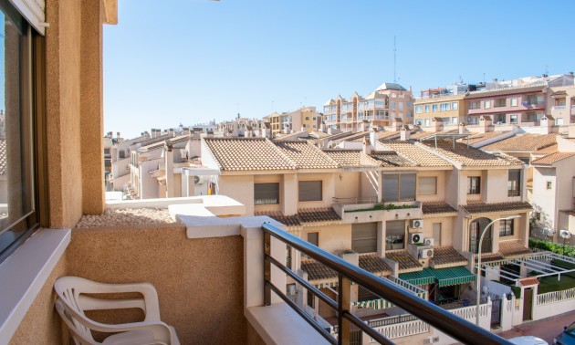 Herverkoop - Apartment - Guardamar del Segura - Urbanizaciones