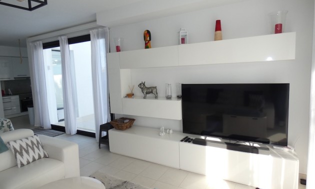 Resale - Villa - Ciudad Quesada