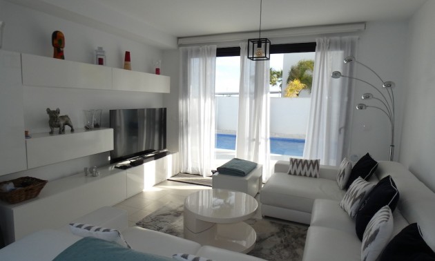 Resale - Villa - Ciudad Quesada