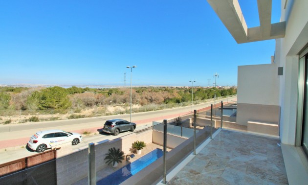 Herverkoop - Villa - Villamartín