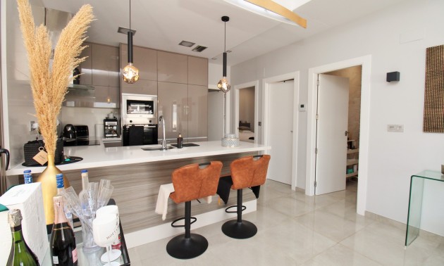 Revente - Villa - Villamartín