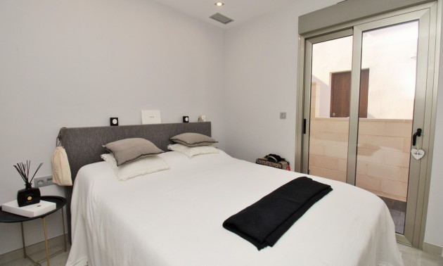 Revente - Villa - Villamartín