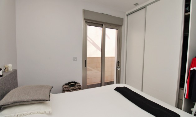 Revente - Villa - Villamartín