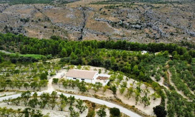 Herverkoop - Villa - Alcoy - Muro de Alcoy