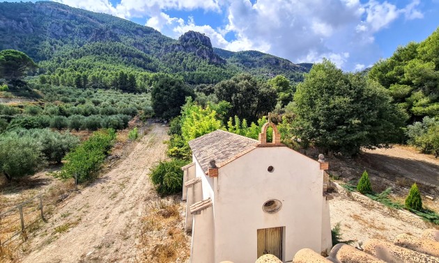 Herverkoop - Villa - Alcoy - Muro de Alcoy