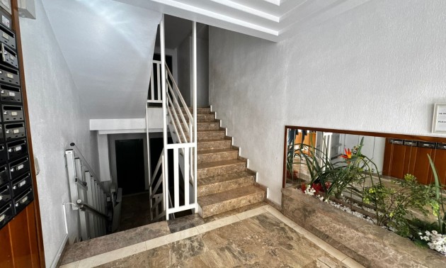 Herverkoop - Apartment - Torrevieja - Punta Prima