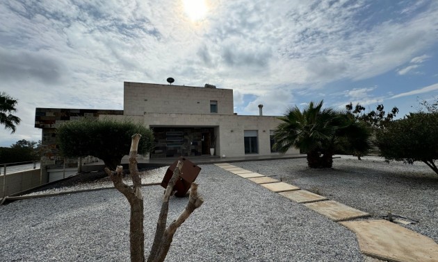 Herverkoop - Villa - Lorca - El Campillo