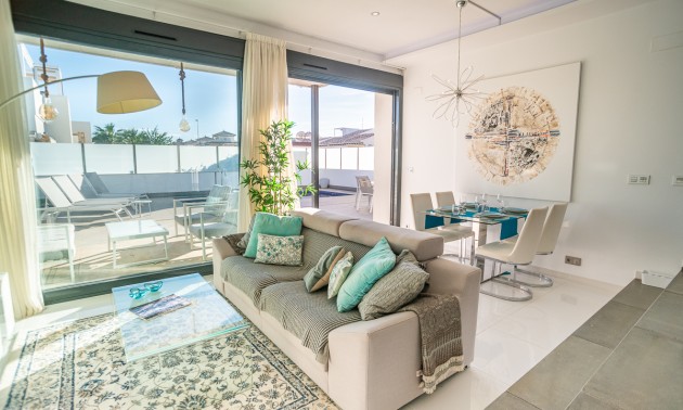 Herverkoop - Villa - Orihuela Costa - Lomas De Cabo Roig