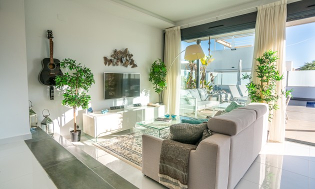 Herverkoop - Villa - Orihuela Costa - Lomas De Cabo Roig