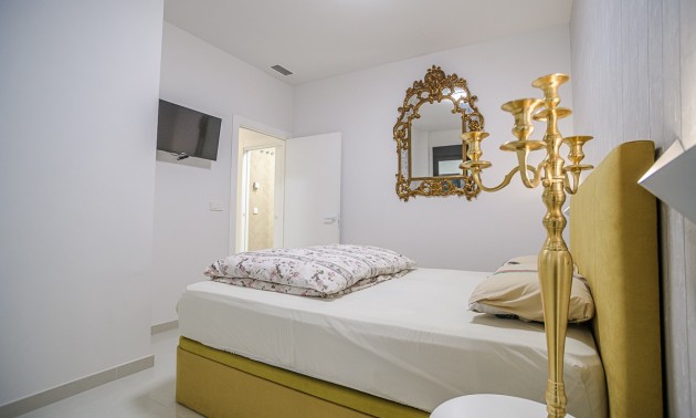Resale - Apartment - Torrevieja