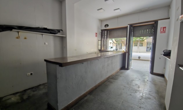 Resale - Commercial - Orihuela