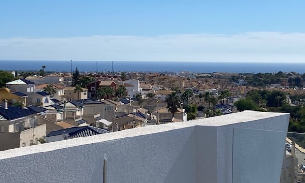 Resale - Villa - Los Balcones - Los Altos del Edén - Los Altos