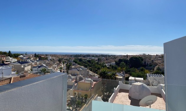 Resale - Villa - Los Balcones - Los Altos del Edén - Los Altos