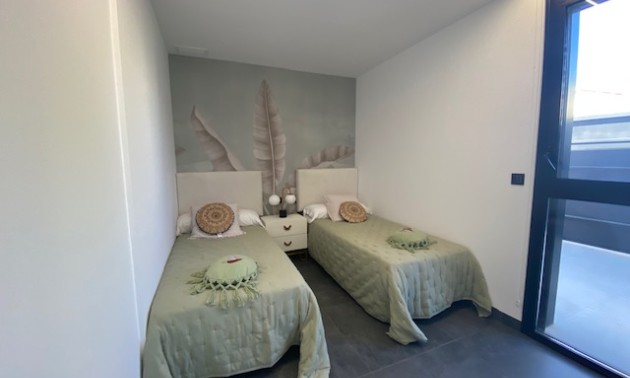 Resale - Villa - Los Balcones - Los Altos del Edén - Los Altos
