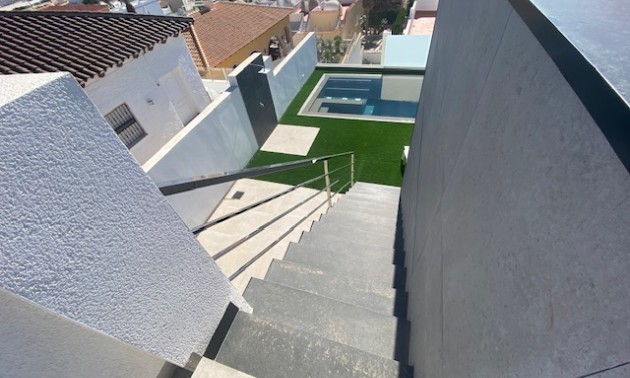 Resale - Villa - Los Balcones - Los Altos del Edén - Los Altos