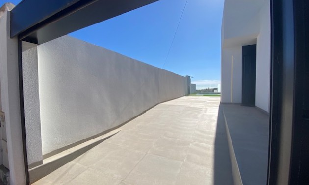 Resale - Villa - Los Balcones - Los Altos del Edén - Los Altos