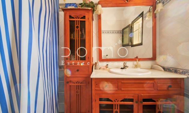 Resale - Villa - Mojácar