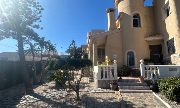 Herverkoop - Villa - Cartagena - Cabo de Palos