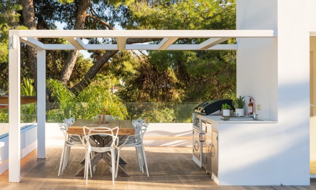 Herverkoop - Villa - Marbella - Nueva Andalucía