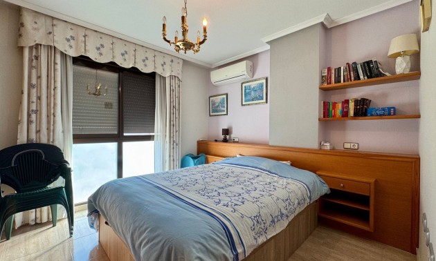 Herverkoop - Apartment - Torrevieja - Centro