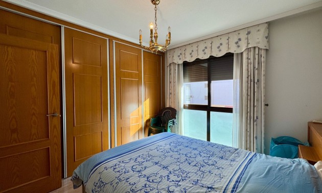 Herverkoop - Apartment - Torrevieja - Centro
