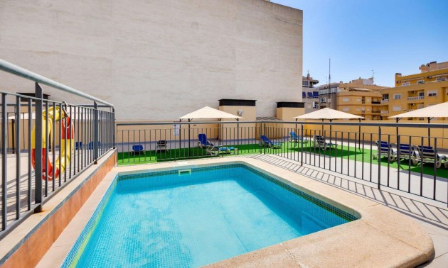 Herverkoop - Apartment - Torrevieja - Centro