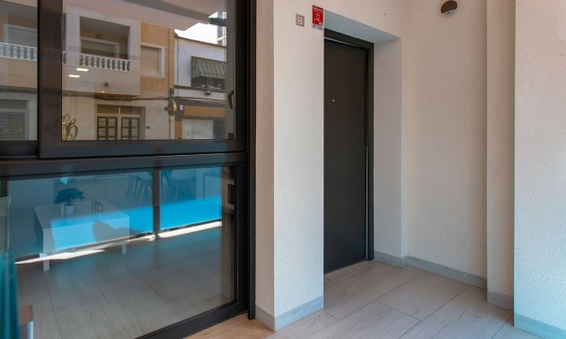 Resale - Apartment - Torrevieja - Center