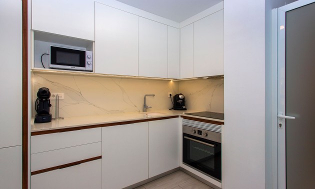 Resale - Apartment - Torrevieja - Center