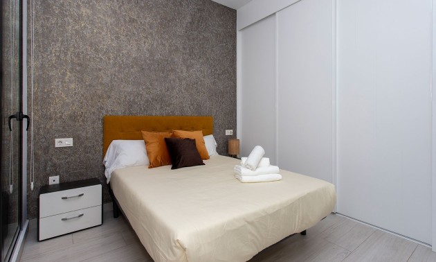 Resale - Apartment - Torrevieja - Center