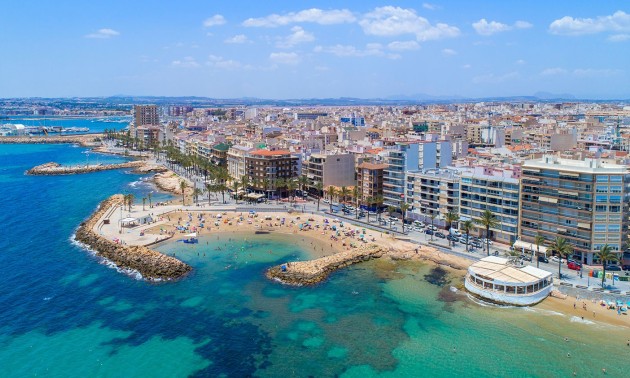 Resale - Apartment - Torrevieja - Center