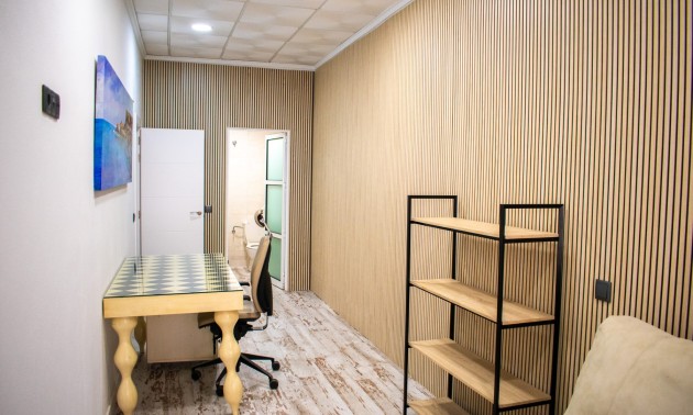 Herverkoop - Apartment - Torrevieja - La Mata