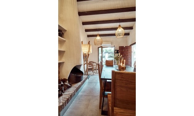 Herverkoop - Villa - Orihuela Costa - Punta Prima