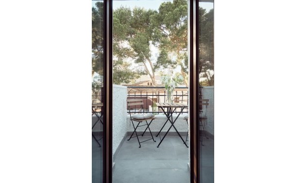 Herverkoop - Villa - Orihuela Costa - Punta Prima