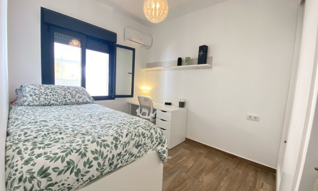 Herverkoop - Villa - Orihuela Costa - Villamartín