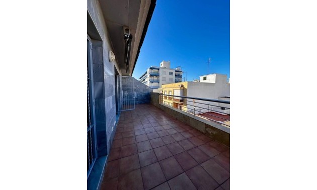 Herverkoop - Apartment - Torrevieja